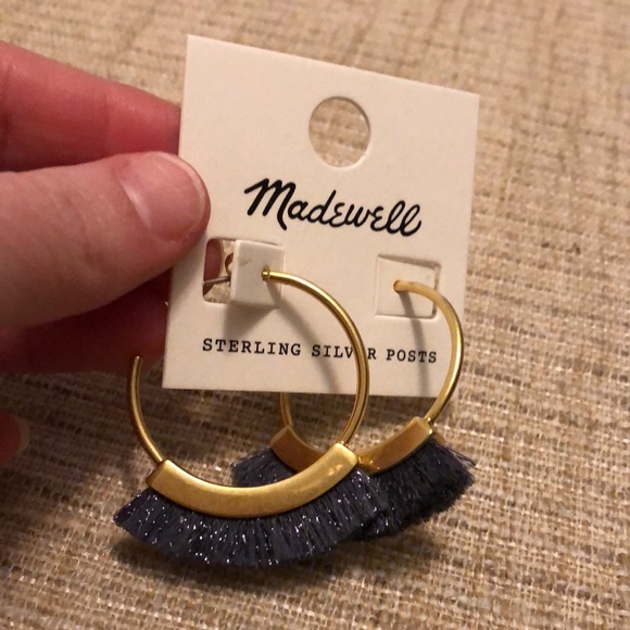 Madewell Jewelry - Madewell Fringe Earring